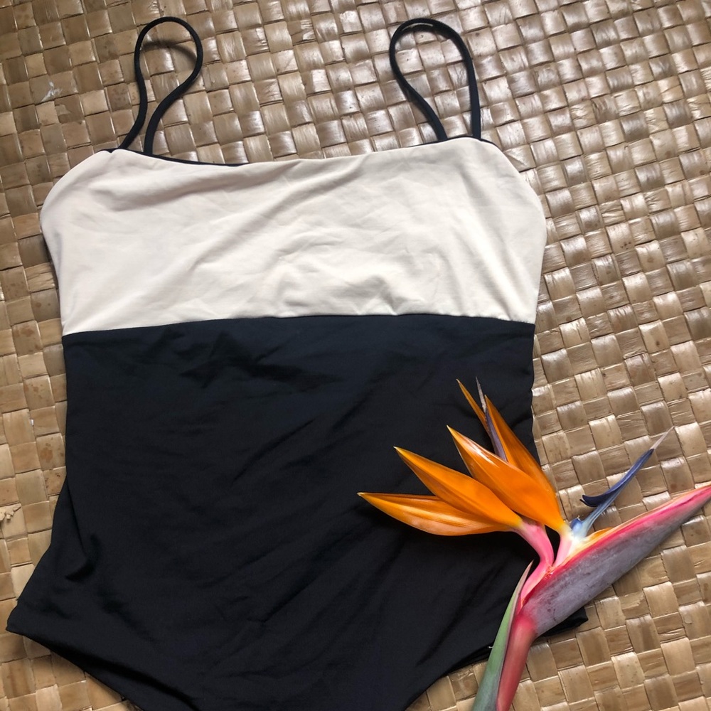 ❌SOLD❌ Tavik One Piece